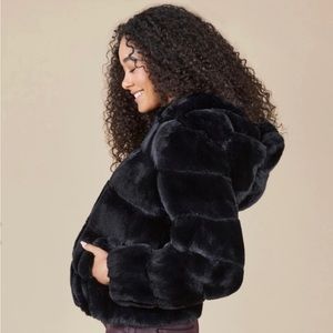Faux Fur Winter Coat / Jacket from BCBGeneration | NWOT 🤩